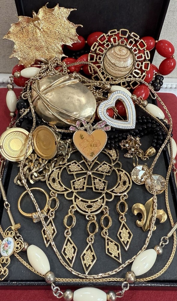 Vintage Estate Costume Jewelry Lot! SARAH COV, NAPIER and more!