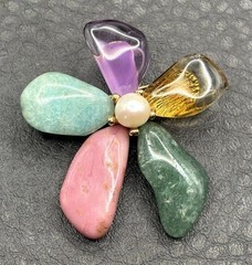 Vintage Flower Brooch Semi Precious Stone Nugget Faux Pearl Gold Tone