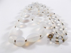 VTG Art Deco Style Opalescent Frosted Glass Graduated Bead Necklace