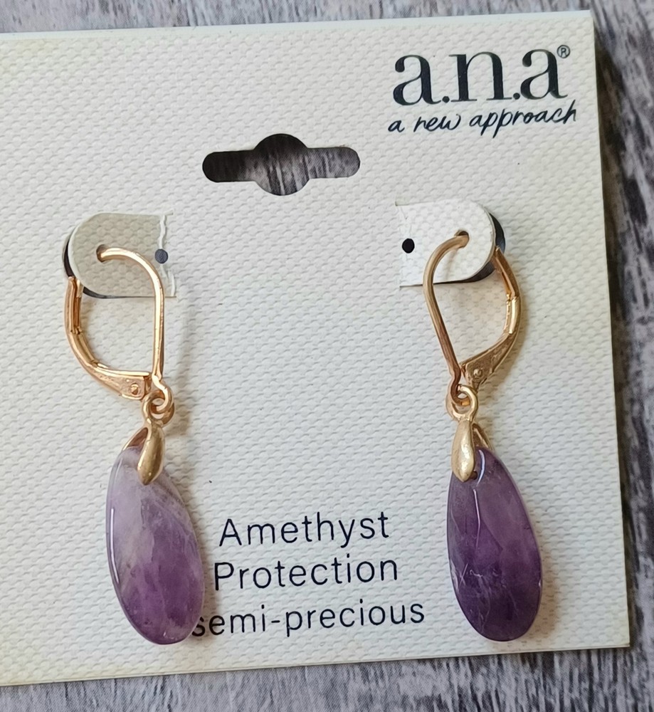 Vintage Natural Amethyst Stone Goldtone Dangle Leverback Earrings