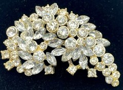 Vintage Rhinestone Brooch Leaf Nature Design RADIANT! Large 2 1/2 inches Long!