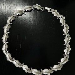Signed Judy Lee Vintage Silver Tone Leaf Necklace Panel Link 15”