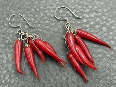 Vintage Red Chili Pepper Blown Glass Dangle Drop Earrings Silver Tone