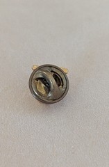 Vintage Gold Tone Apple Pin–Teacher Appreciation Gift