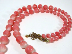 Vintage Graduated Necklace Knotted Pink Stone 26″ Gorgeous C8940