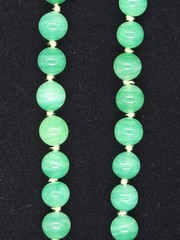 Vtg Signed Joseph Mazer Jomaz Faux Jade Swirled Green Glass Beaded Necklace