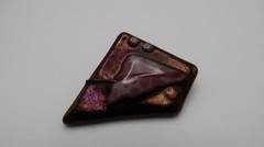Vintage 1980s Purple Foil Glass Pin 4.5cm BB12