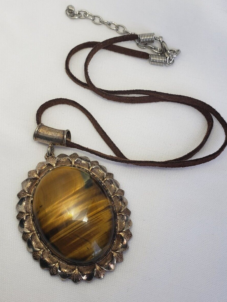 Brown Agate Stone Sliding Pendant on Leather Necklace