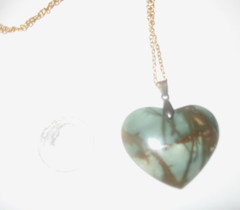 Vintage Green Heart Shaped Polished Stone Pendant Necklace ~ Charm on Chain-RARE