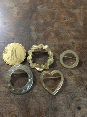 Gold Tone Vintage Brooch Lot Of 5