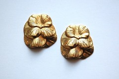 Raw Brass Dapped Pansy Flower Stampings LG mtl209A