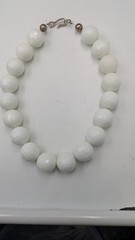 Vintage 17mm Faceted Milk Glass Chunky Beaded Runway Collar Necklace 15.5″