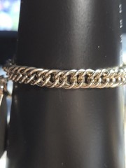Vintage 1950s Gold Tone Engraved Fan Swivel Photo Locket Charm Bracelet 6.75″