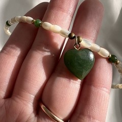Vintage Mother of Pearl Jadeite Bead Estate Necklace Green Stone Heart Pendant