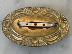 Painted Palomino Stallion Portrait Brooch Cameo Style Resin on Ornate Metal Base