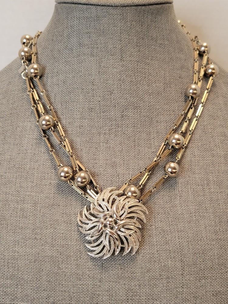 MONET Jewelry 60″ Necklace & Brooch Silvertone Versatility Flapper To…