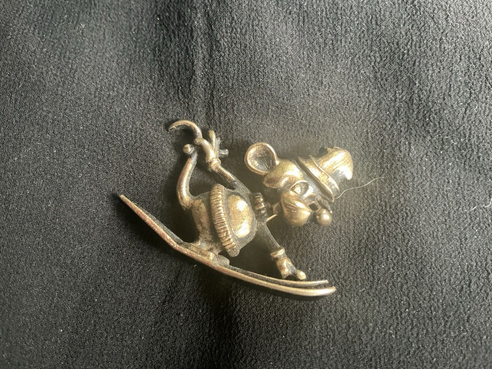 Vintage Signed by Jorj gold Tone Winter Mouse on Skis Brooch