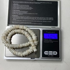 Vintage Hawaiian Surfer Puka Shell Bead Necklace 15 Inch Graduated up to 12+mm
