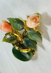 VTG Signed SWOBODA Genuine Carved Jade Coral Flower Brooch Pin Clip Earring Lot