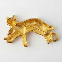Vintage Rhinestone Leopard Big Cat Green Eyes Gold Tone Grannycore Brooch Pin