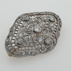 Antique Art Deco Brooch 18k Yellow Gold with Natural Diamonds 0.80ct