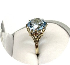 Sky-Blue TOPAZ Ring – 14k Solid Yellow Gold Vintage – c1940 Mtg.