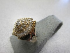 Beautiful Estate Baguette Diamond Ring “missing 1 Diamond” Size 7 MAKE OFFER