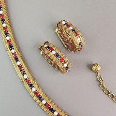 Mesh Necklace Huggie Clip Earrings Set Red White Blue Rhinestones Gold Tone 16″