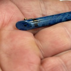 STUNNING Victorian blue banded unknown stone glass tube bar pin brooch brass “C”