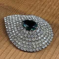 Vintage Signed “Celebrity NY” Crystal Clear and Green Rhinestone Teardrop Brooch
