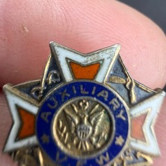 Vintage Sterling Silver VFW Auxiliary Pin War Military