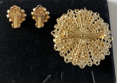 Vintage Pink Rhinestone Brooch and Matching Clip On Earrings Set