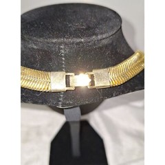 Omega Style Vintage Women’s Necklace Thick Herringbone Mob Wife Gold Tone