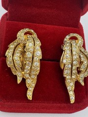 Vintage Rare Signed JOMAZ Gold Plated Diamond Rhinestone Clip Earrings LEAF des