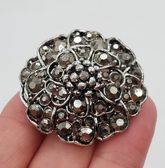VTG Hollycraft Brooch 1.5in Round Gunmetal Gray Crystal Domed Floral 3D Estate
