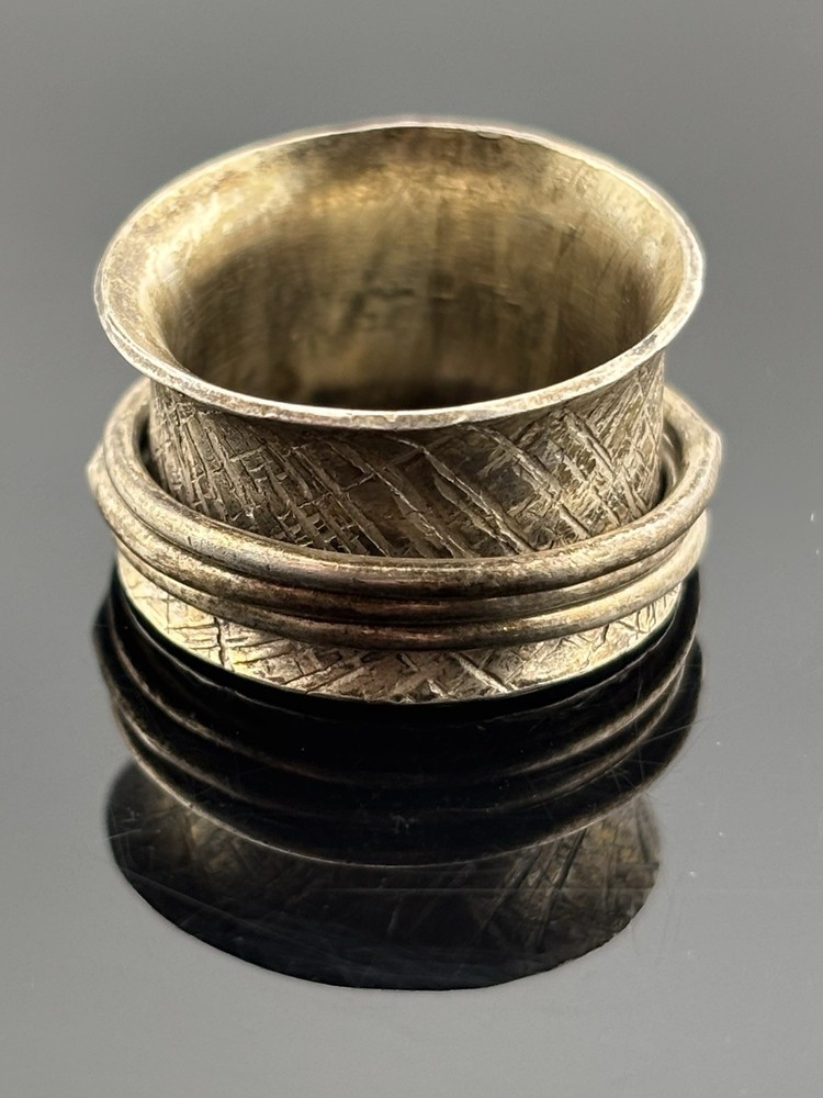 Artisan Textured Band Sterling Silver Spinner Fidget Ring ~Sz 4.75 Concave KVS