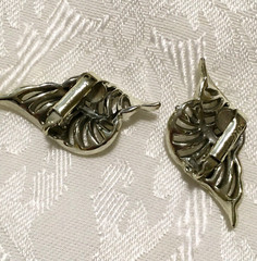 Vintage Coro Silver Tone Shell Shape Earrings Clip Ons signed Mid Century