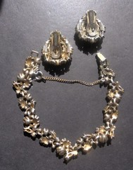 Vintage Hollycraft 1950 Gold Yellow Rhinestone Bracelet Earring Set