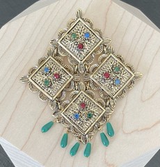 1960’s Rhinestone Brooch Sarah Coventry Temple Of Lights Elegant Jewelry Women
