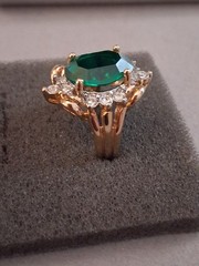 14K gold plated Lind Cubic Zirconia halo green stone vintage ring. SZ 4.5