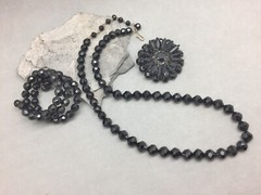 Laguna Jet Black Faceted Glass Bead Necklace Set Bracelet Rhinestone Brooch Pin