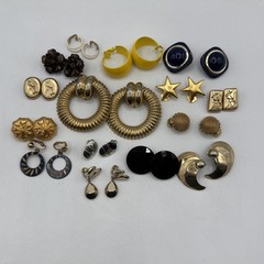15 Pairs Of Vintage Clip On Earrings Variety Of Styles & Colors 1980’s, 1990’s