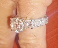 Vintage Lady’s 2.85ct Natural Diamond 5.35 TCW Platinum 900 Engagement Ring