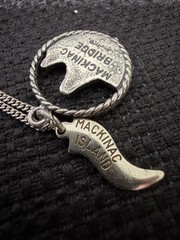 VINTAGE STERLING SILVER MACINAC BRIDGE/ISLAND CHARMS NECKLACE 17.75”