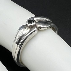 Black Onyx 925 Sterling Silver Dainty Band Ring Size 5.75 Petite 1.81 Grams