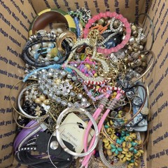 15+ Lbs Vintage To Now Craft Repair Tangled Junk Drawer Jewelry Lot