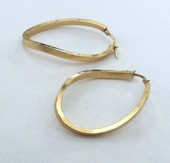 1 5/8″ LONG ITALY 14K YELLOW GOLD SWIRL HOOP CLASSIC LATCH HOOK EARRINGS