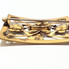George L Paine Antique Gold Tone Glass Accented Leaf Design Sash Pin Brooch