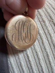 Victorian 8g Rose Gold Fill Photo Locket Pendant Monogram Dimple On Back