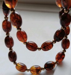 Vtg Mid-Century Faux Amber Lucite Necklace Statement Rootbeer Barrel 24″ 30g